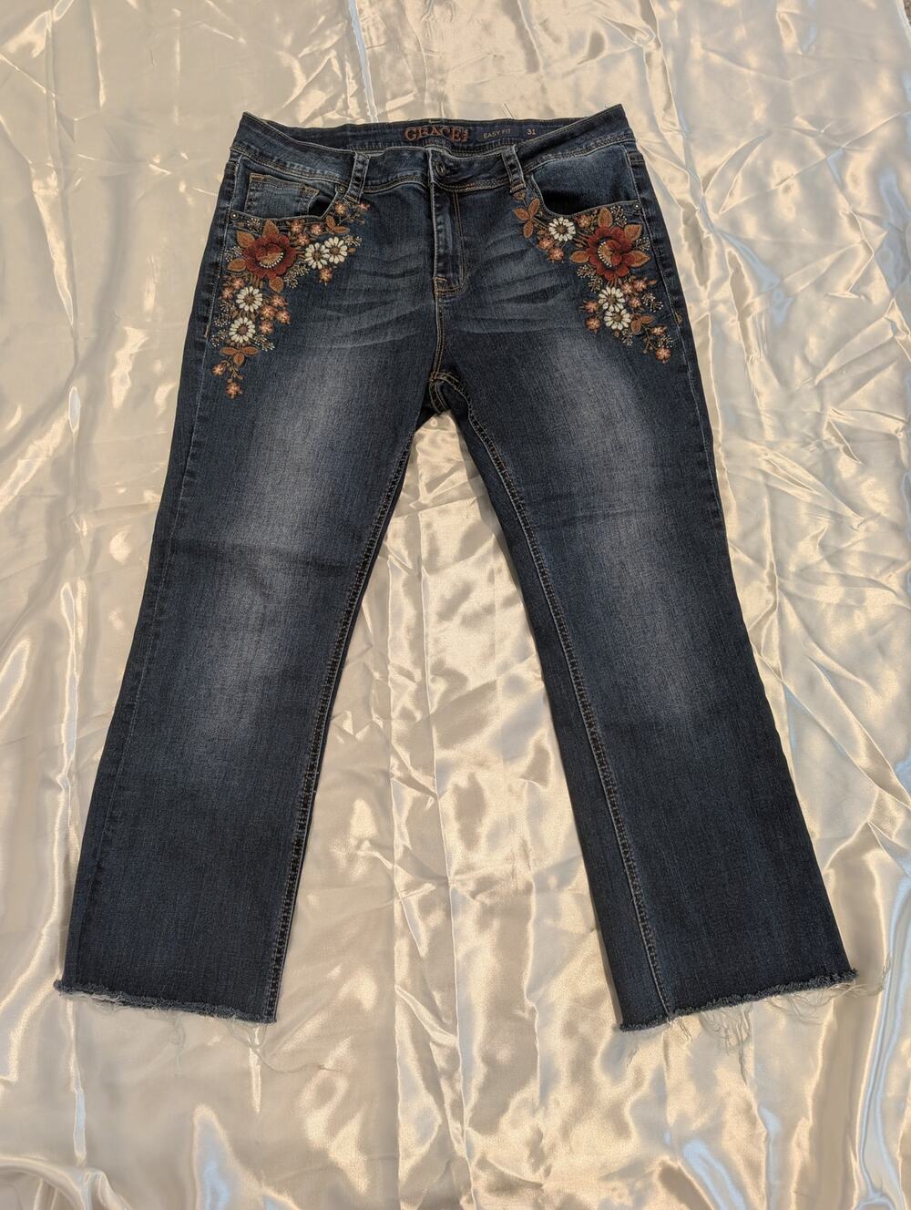 Grace in LA Embroidered Pocket & back Jeans BOHO Sz 31